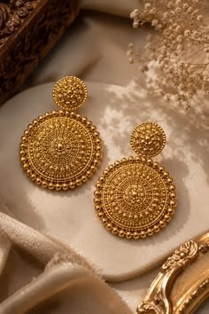 Earing Top